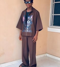 Mouba, 24 ans, hétérosexuel, Homme, Lomé, Togo
