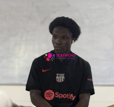 Momo, 21 ans, Lomé, Togo